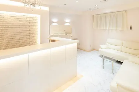 6.エミナルクリニック池袋院の院情報｜ISP第3ビル4F・東京都豊島区南池袋3-13-10