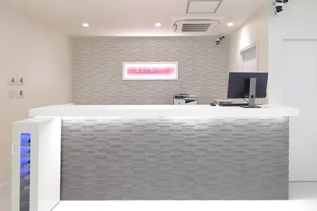 6.エミナルクリニック和歌山院の院情報｜山榮ビル2階・和歌山県和歌山市美園町5-1-8