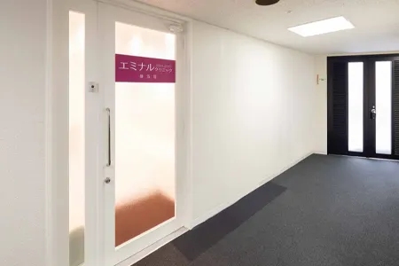 7.エミナルクリニック横浜院のアクセス｜横浜駅「西口」徒歩1分