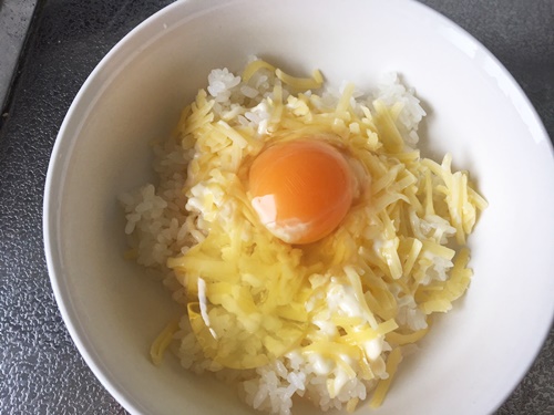 1食99円以下でボリューム満点 金欠を乗り切るための美味しい節約丼レシピ8選 エピステ