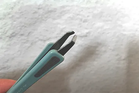 毛抜きでヒゲを抜くデメリット